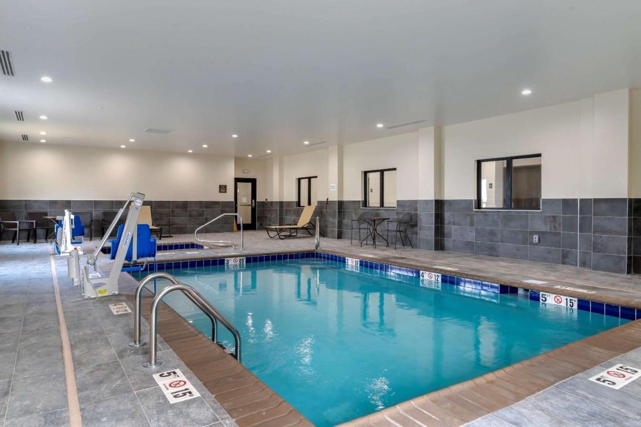 Comfort Suites Paducah Luaran gambar